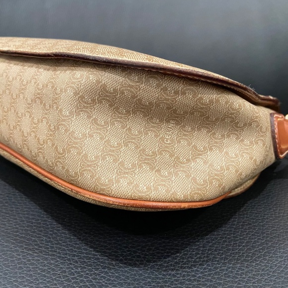 Vintage Celine Macadam Crossbody Shoulder Bag – Beige Canvas w/ Tan Leather Trim - Picture 11 of 16